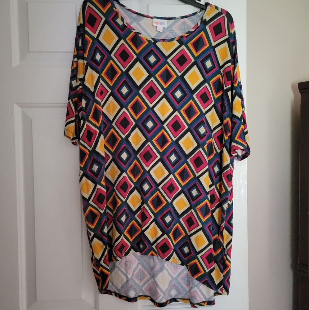 Lularoe  Small  Irma